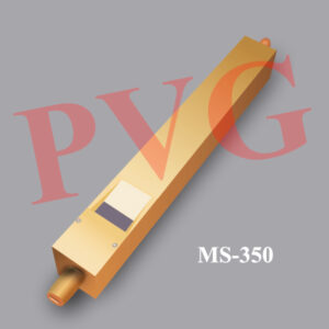 Open type, varnished wood. Overall length 250 mm