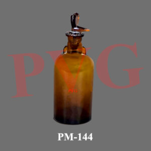 Amber ,Soda glass or Borosilicate 3.3, with ground in glass stopper Cat. No.  Capacity ml. Pack Qty. 144.01 30 12 144.02 60 12 144.03 125 10 144.04 250 10